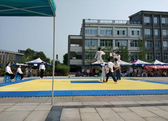 说明: IMG_20190427_090512