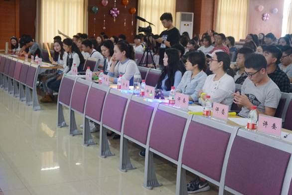 2018-05-25 04.21.59 1