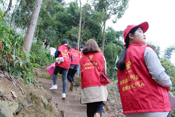 2018-03-18 02.40.24 1